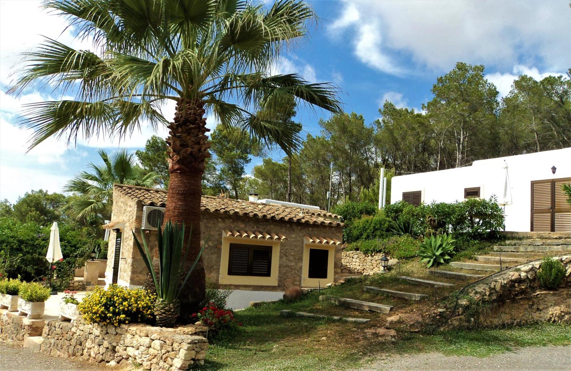 Apartamentos Pinosol Santa Eulària des Riu Extérieur photo