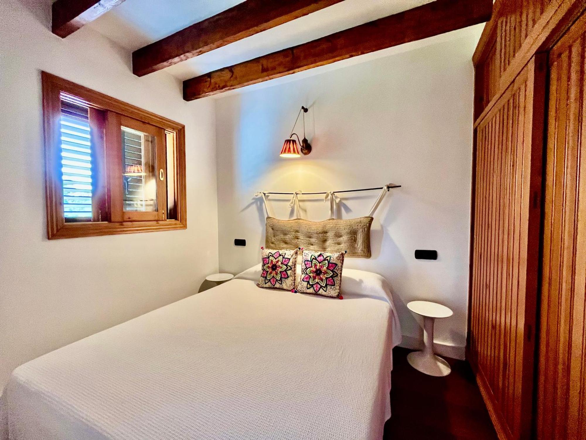 Apartamentos Pinosol Santa Eulària des Riu Chambre photo
