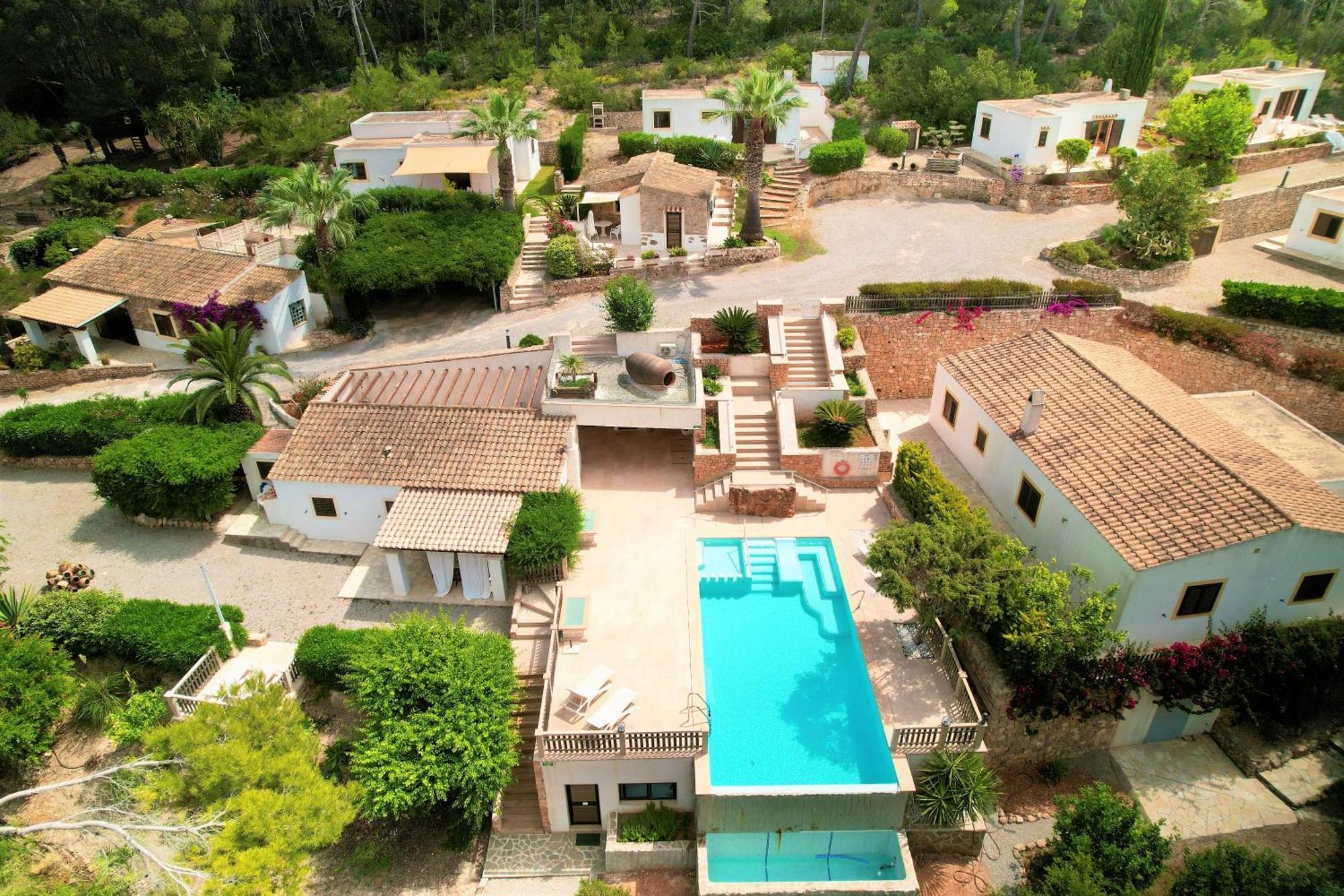 Apartamentos Pinosol Santa Eulària des Riu Extérieur photo